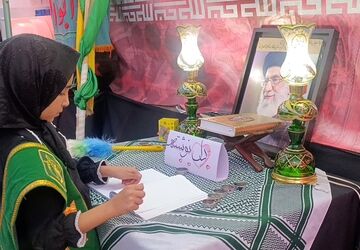 موکب‌های مذهبی در استقبال باشکوه زائران تشییع رهبر شهید