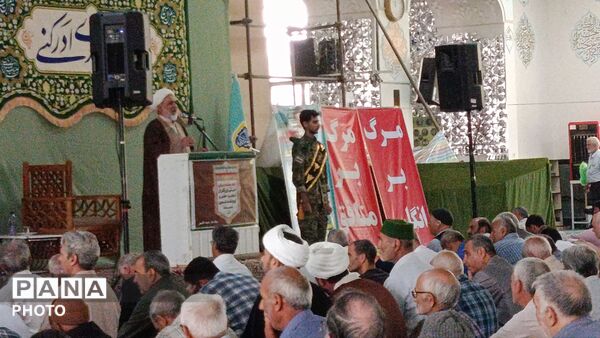 نماز عبادی سیاسی جمعه در شهرستان کاشمر 