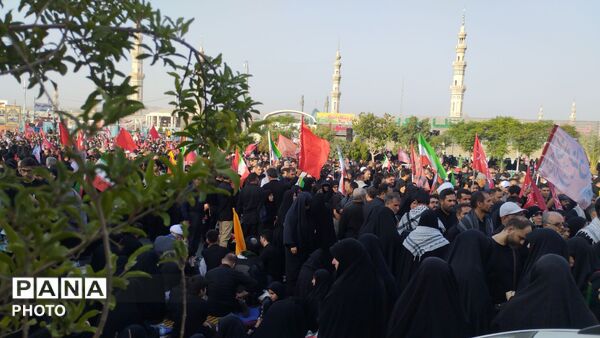 وداع با رهبر شهید در تهران و قم