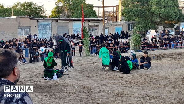 آیین باشکوه تعزیه حسینی در روستای عمان شهرستان درگزین