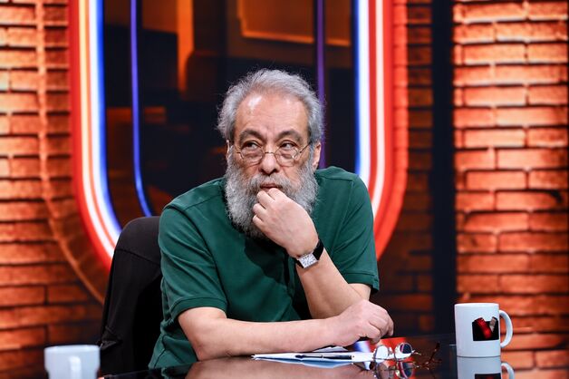 مسعود فراستی خطاب به نوجوانان: تند نقد کنید؛ آینده متعلق به شماست/ تا ۹۹سالگی شلوغ می‌کنم!