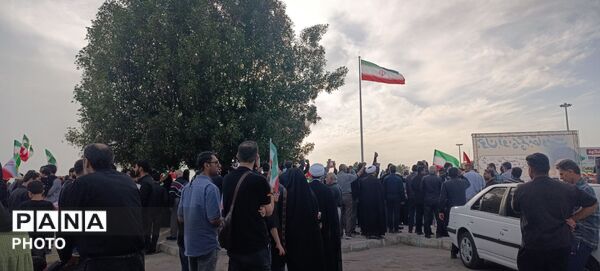خروش حماسی مردم انقلابی بندرعباس در تجدید میثاق با رهبر جدید انقلاب اسلامی