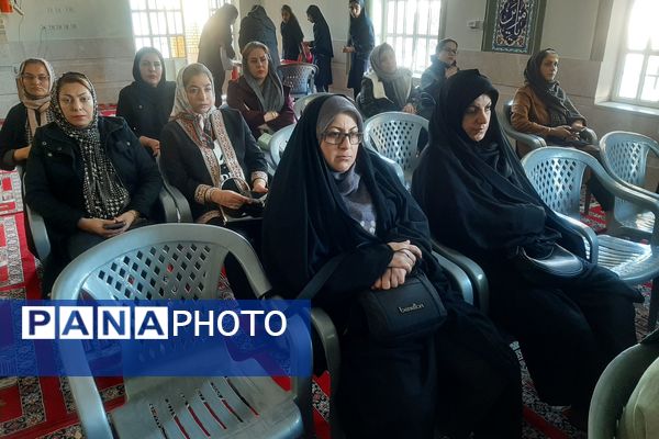 دومین جلسه آموزش خانواده در دبیرستان پویش