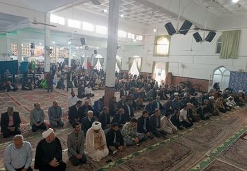 پایان یک ماه بندگی خداوند و نماز عید فطر در گناباد