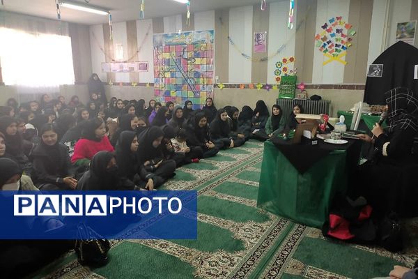 مراسم عزاداری شهادت حضرت فاطمه(س) در دبیرستان پویش دماوند 