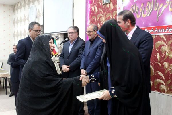 آیین تجلیل از پیشکسوتان فرهنگی ملکان 