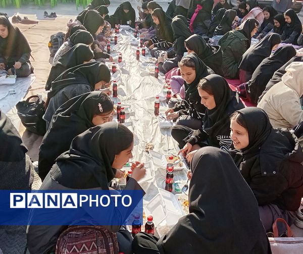 جشن دهه فجر در دبیرستان گلستان آشخانه