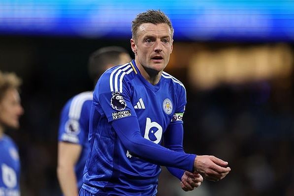 جدایی جیمی واردی پس از ۱۳ سال از بیشه روباه‌های جزیره