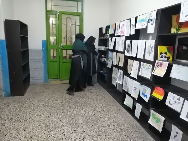 جشنواره ماها در دبیرستان میثاق منطقه تبادکان مشهد