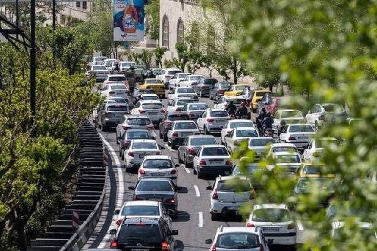 ترافیک سنگین صبحگاهی در معابر و بزرگراه‌های تهران