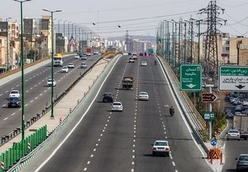 ترافیک روان و عادی در معابر و بزرگراه‌های پایتخت