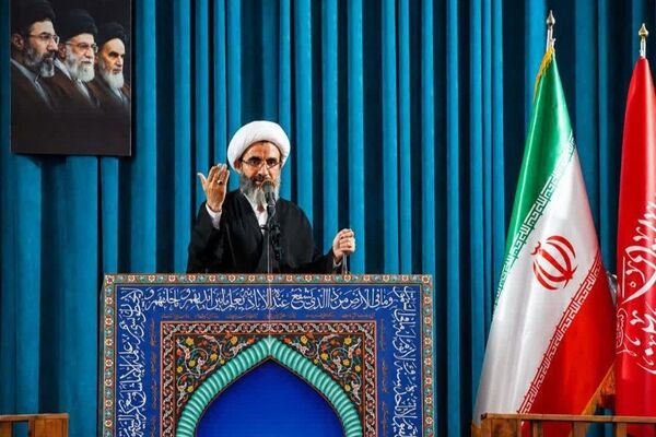 اربعین مدرسه بزرگ انسان‌سازی است