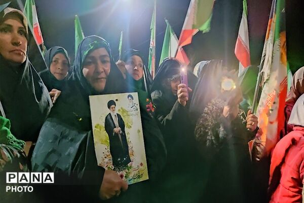 هجدهمین شب از اجتماعات خیابانی در شهر بار نیشابور