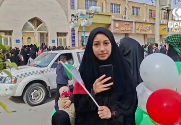 گناوه در قاب ۲۲ بهمن؛ خیابان‌هایی که به وحدت رأی دادند