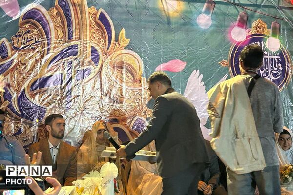 مراسم ازدواج زوج های شهرستان پردیس در سالروز ازدواج امام علی(ع) و حضرت زهرا (س)