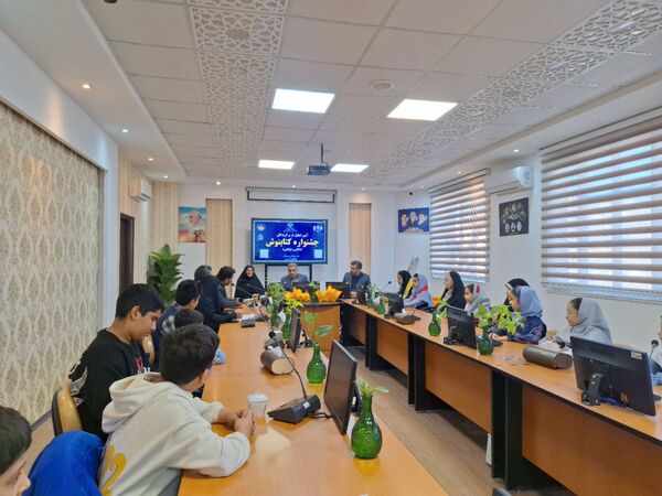 آیین تجلیل از برگزیدگان جشنواره کتابنوش