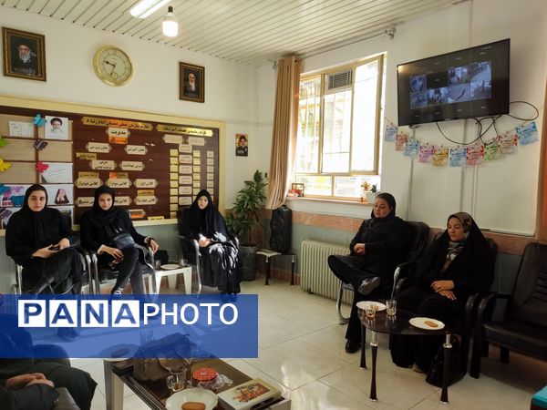 اولین جلسه انجمن اولیا و مربیان در دبستان رضای ۸ طرقبه شاندیز