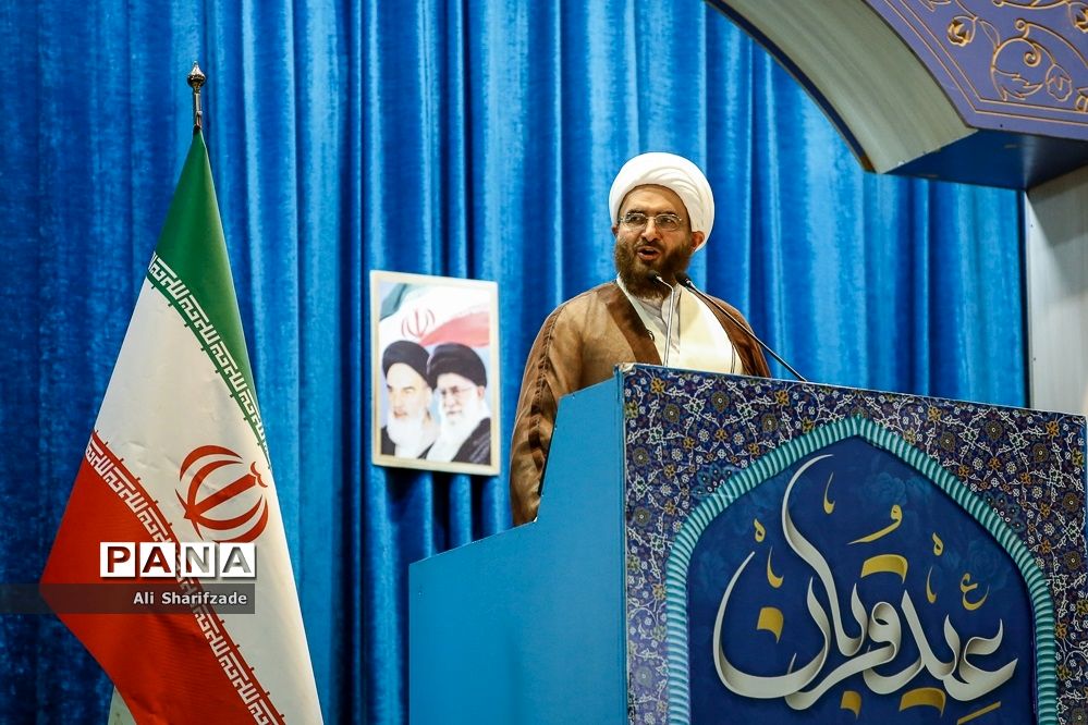 دشمن با جنگ شناختی به‌دنبال ایجاد آشوب ذهنی و استحاله هویتی است