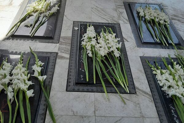 مراسم سالروز شهادت شهید بهشتی و ۷۲ یار انقلاب و چهلمین روز از شهادت رییس‌جمهور و شهدای خدمت در ورامین