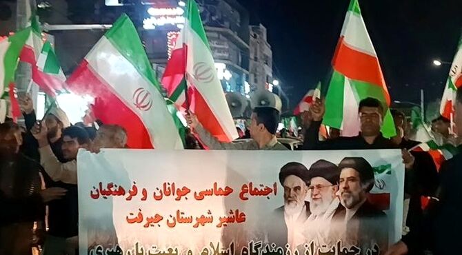 اجتماع حماسی جوانان و فرهنگیان عشایر شهرستان جیرفت 
