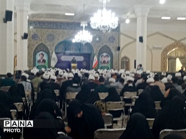 نشست روحانیون کاشمر با تولیت آستان قدس رضوی 