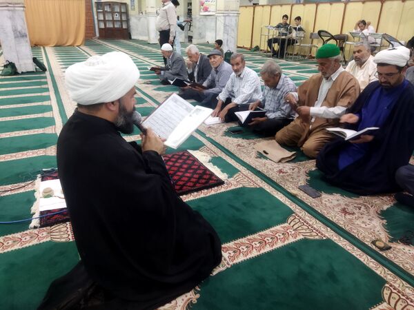 حضور نماینده مردم ترشیز در مجلس شورای اسلامی در مسجد جامع بردسکن