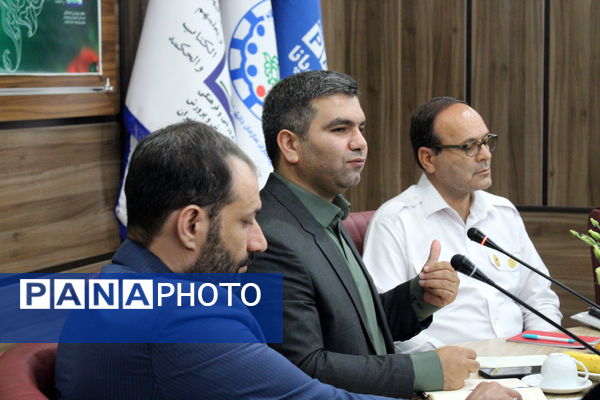 نشست فصلی مسئولان و رابطان سازمان دانش‌آموزی شهرستان‌های استان تهران 