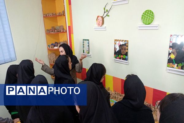 بازدید دانش‌آموزان از کانون پرورش فکری کودکان و نوجوانان