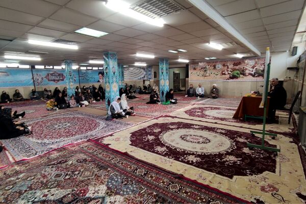 سلسله جلسات گفتمان دینی و مشاوره خانواده در هنرستان موفقیان