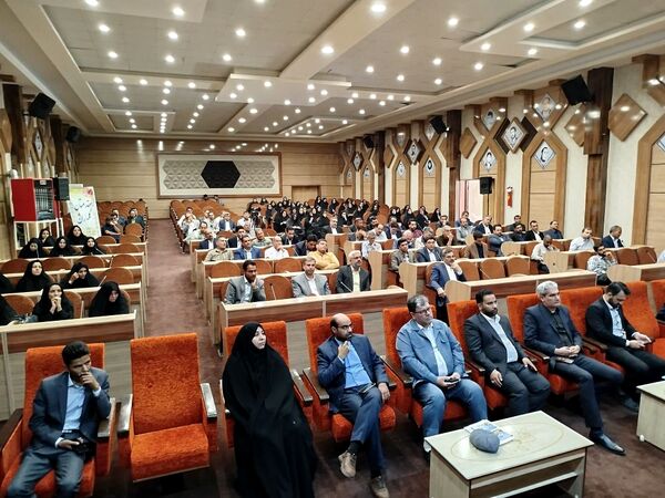 ویژه برنامه «شمیم مهر» ویژه مدیران و معاونان مدارس شهرستان کاشمر