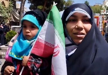 ایران حرم است و ما مدافعین این حرم هستیم