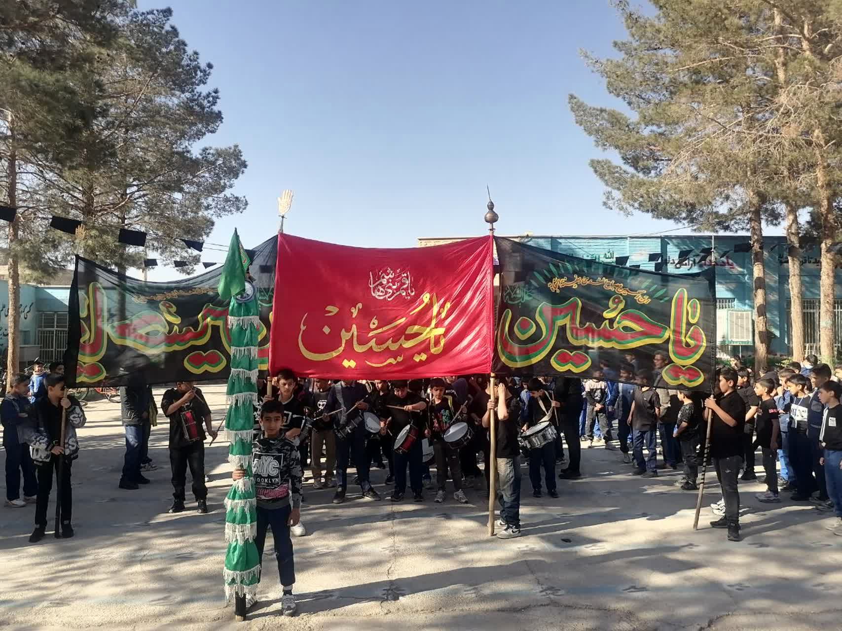 مراسم شهادت حضرت فاطمه زهرا (س) در دبستان شهید محمود فلاحزاده ابرکوه