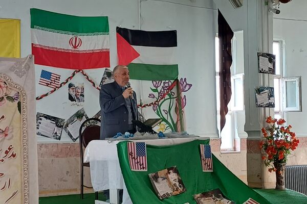 جشن پیروزی مردم غیور فلسطین بر رژیم غاصب صهیونیست در مدارس شهریار