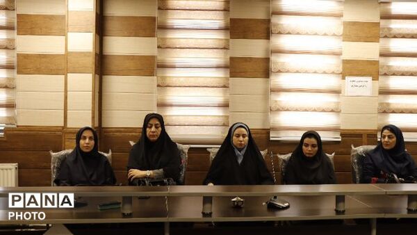 تقدیر از برترین‌های پرورشی پاکدشت 