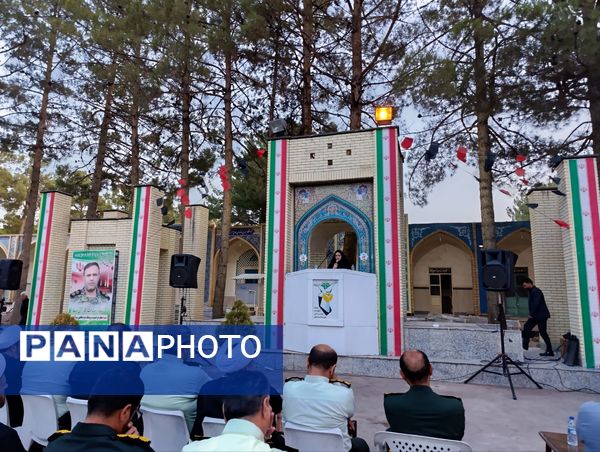 اولین سالگرد شهید محرم هادی میرآبادی بر سر مزارش برگزار شد  