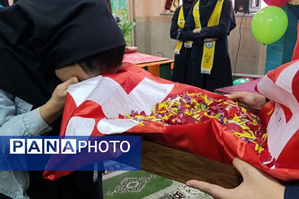 مدارس ورامین در سالروز ولادت حضرت زهرا(س) غرق در شور و جشن 