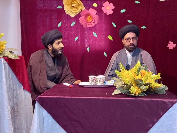 جلسه‌ توانمندسازی مربیان، معاونان پرورشی و سازمان دانش‌آموزی شهرستان فلاورجان 