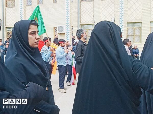 پیمان معلمان جیرفت با رهبر جدید