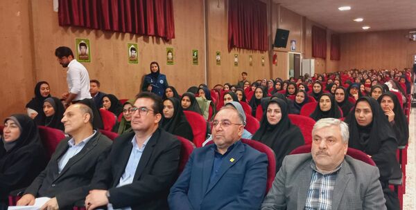 همایش تجلیل از مهارت آموزان ماده 28 