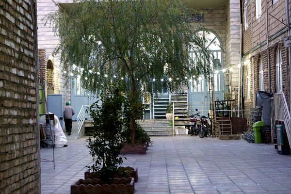 آیین معنوعی اعتکاف در مسجد شهدای ۱۵خرداد قرچک