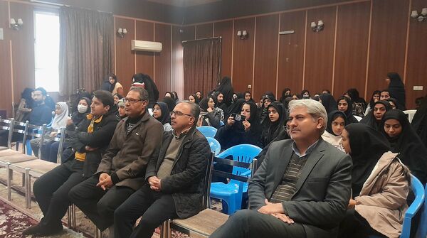 جوانان خلاق، ستاره‌های فردا