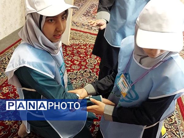 مسابقات علمی‌و‌مهارتی سفیران‌سلامت در ناحیه۲‌مشهد