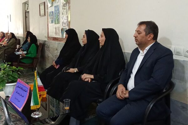 برگزاری اختتامیه پایگاه تابستانی دبیرستان توحید یک؛ همراه با جلسه‌ ی خود مراقبتی