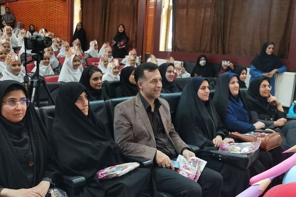جشن الفبا دبستان دخترانه زنده یاد قمصری شهرستان ورامین 