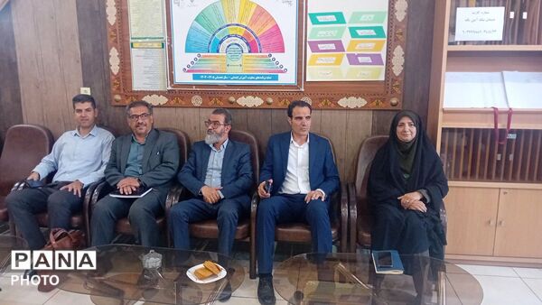 آیین افتتاحیه طرح حامی در دبستان نیک‌آیین یک