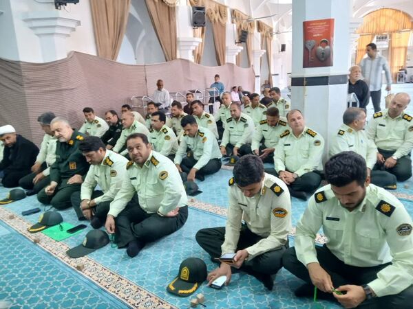 برگزاری نماز عبادی سیاسی جمعه همزمان با شروع هفته انتظامی در شهرستان خلیل اباد 