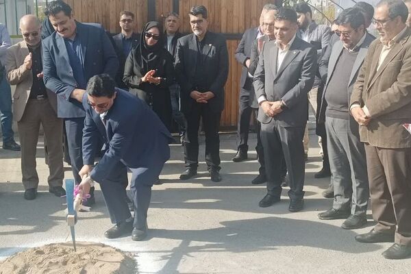 آیین کلنگ‌زنی پروژه‌های حوزه بهداشت و درمان شهرستان ری