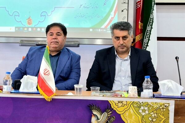 معلمان مؤثرترین حلقه نبرد فرهنگی و جریان‌ساز هویت نسل امروز هستند