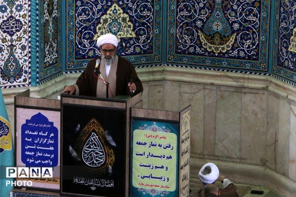 حضور فرهنگیان مردم روزه دار و متدین در نمازجمعه شهرستان ملارد