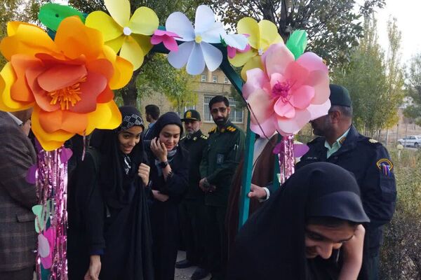 حرکت دختران دیار برف و ایمان به‌سوی سرزمین ایثار